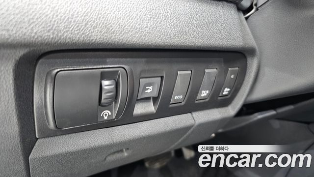 Renault Korea SM3 2019 — photo 17
