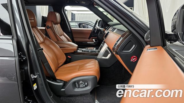 Land Rover Range Rover 2017 — photo 11