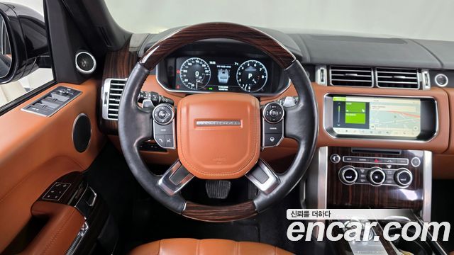 Land Rover Range Rover 2017 — photo 13