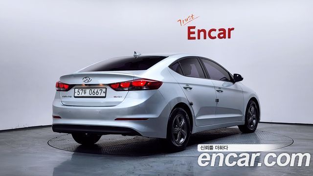 Hyundai AVANTE 2016 — photo 2