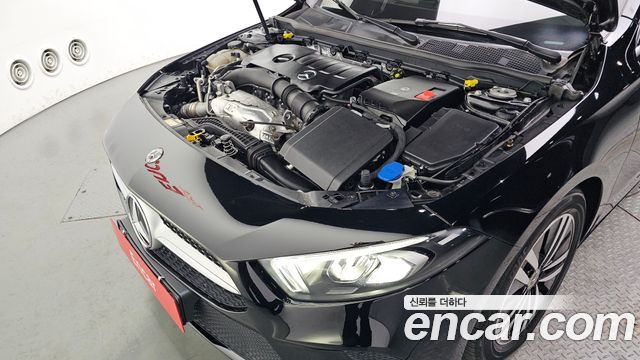 Mercedes-Benz A-Class 2021 — photo 6