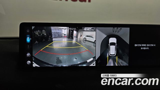 Genesis GV70 2022 — photo 15