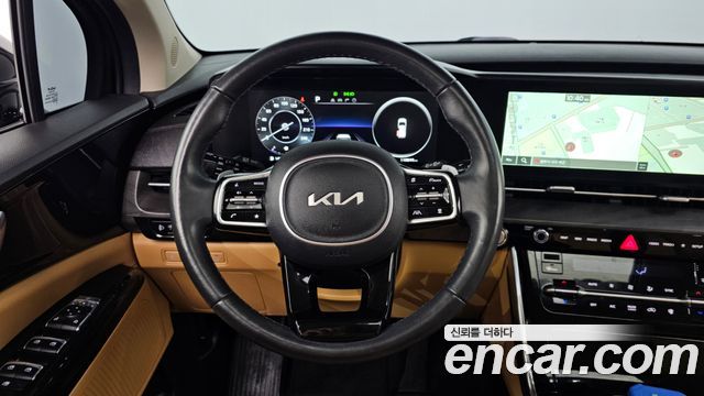 Kia Canival 2023 — photo 13