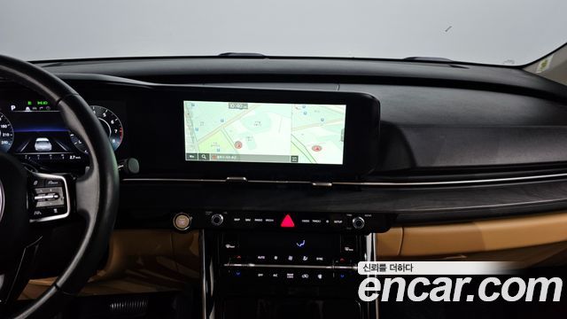 Kia Canival 2023 — photo 14