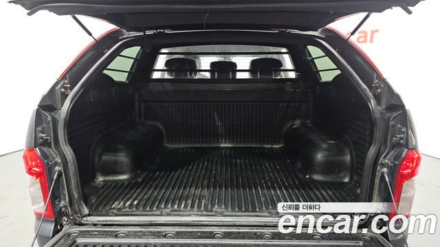 KG Mobility KORANDO 2017 — photo 20
