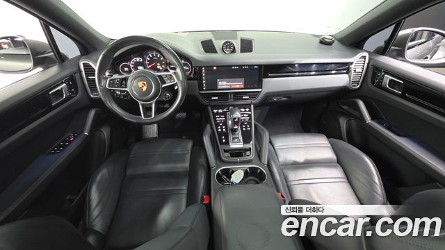 Porsche Cayenne 2020 — photo 7
