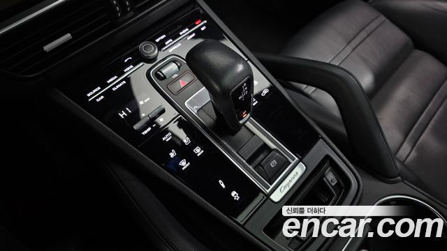 Porsche Cayenne 2020 — photo 9