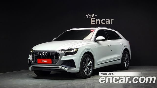 Audi Q8 2021 — photo 1
