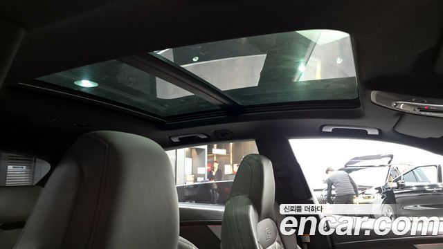 Audi Q8 2021 — photo 19