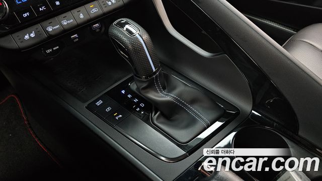 Hyundai AVANTE 2022 — photo 9