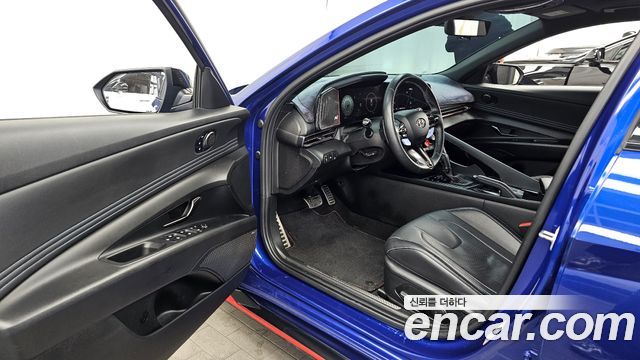Hyundai AVANTE 2022 — photo 10
