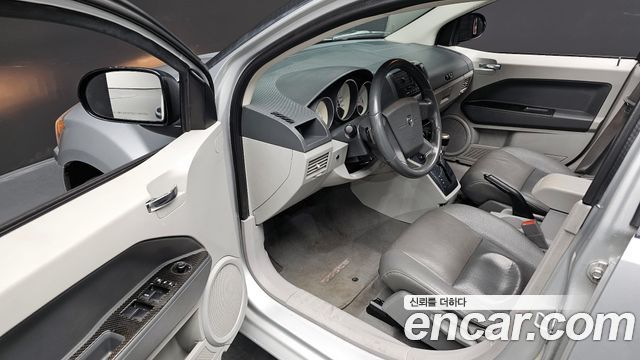 Dodge Caliber 2007 — photo 12