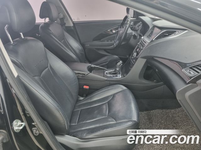 Hyundai Grandeur 2015 — photo 17