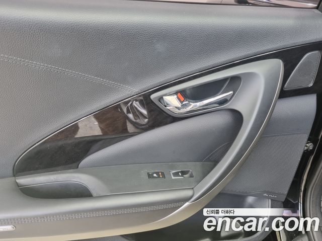 Hyundai Grandeur 2015 — photo 19