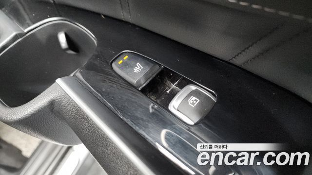 Kia Sorento 2021 — photo 18