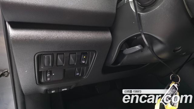 Renault Korea QM6 2021 — photo 17