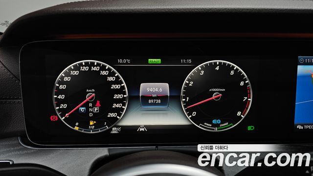 Mercedes-Benz CLS-Class 2020 — photo 8