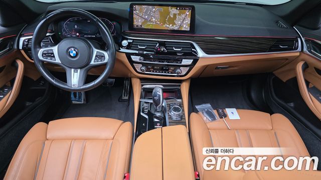 BMW 5-Series 2022 — photo 7