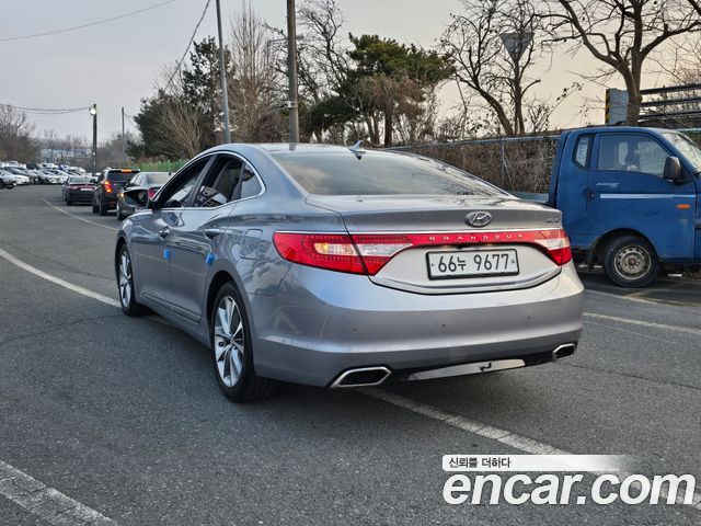 Hyundai Grandeur 2015 — photo 6