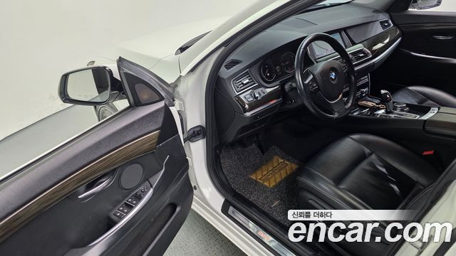 BMW Gran Turismo 2015 — photo 13