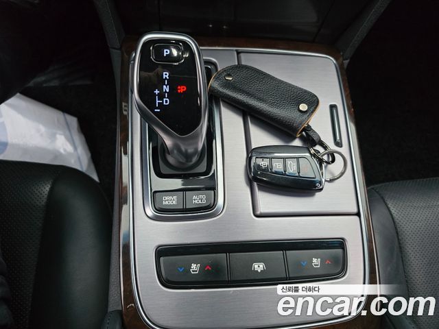 Hyundai Equus 2013 — photo 14