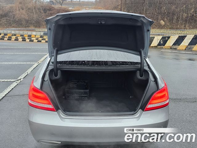 Hyundai Equus 2013 — photo 20