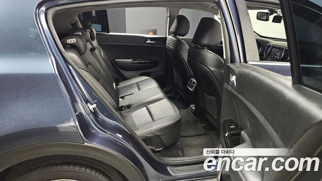 Kia Sportage 2017 — photo 12