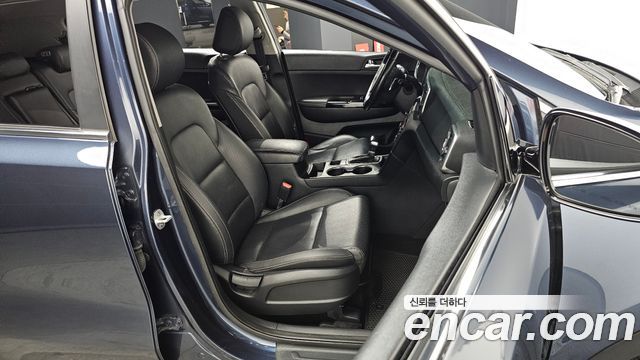 Kia Sportage 2017 — photo 13