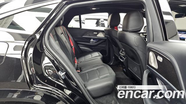 Mercedes-Benz GLE-Class 2025 — photo 12