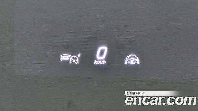 Mercedes-Benz GLE-Class 2025 — photo 17