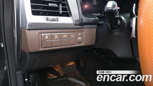KG Mobility Rexton 2021 — photo 17