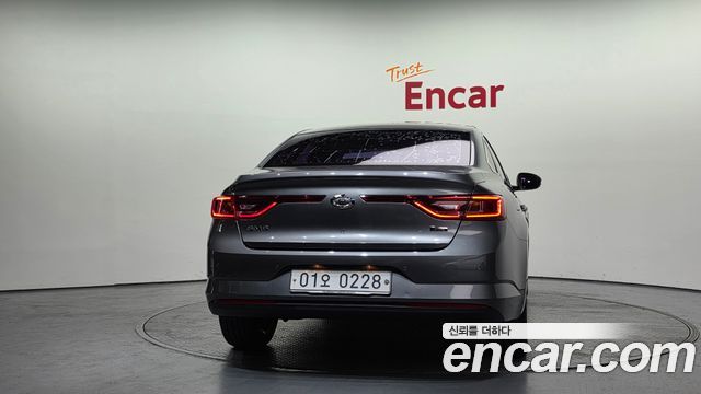 Renault Korea SM6 2016 — photo 4