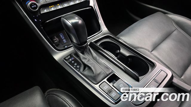 Hyundai Grandeur 2018 — photo 9