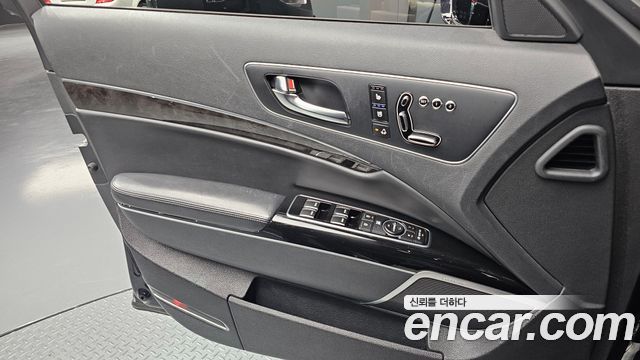 Kia K9 2015 — photo 14