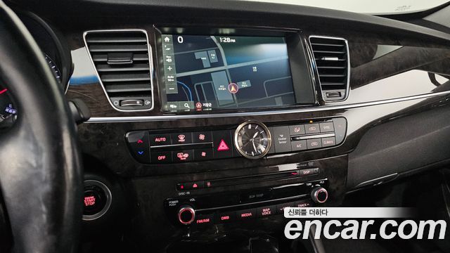 Kia K9 2015 — photo 17