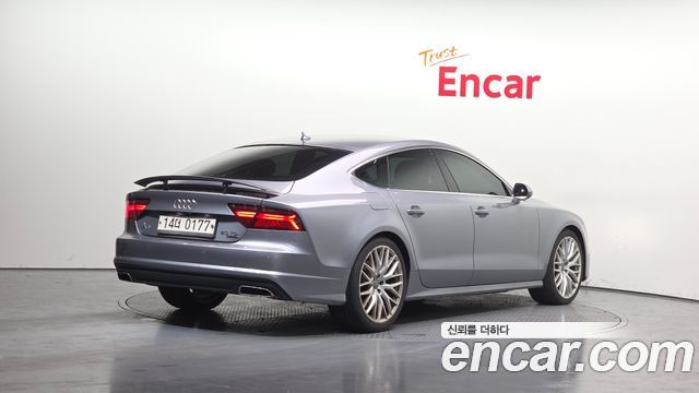Audi A7 2016 — photo 2