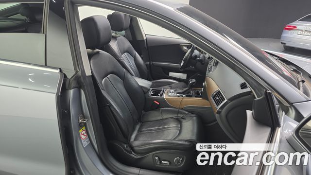 Audi A7 2016 — photo 12