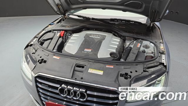 Audi A8 2015 — photo 6
