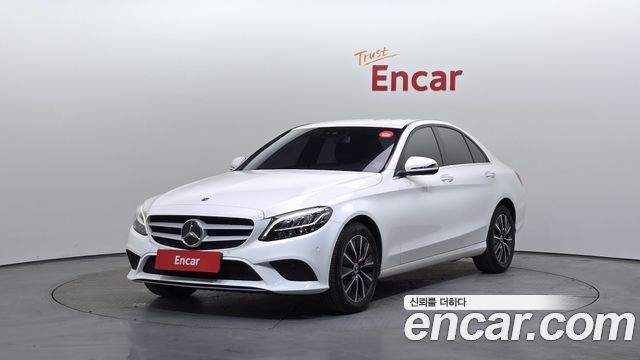 Mercedes-Benz C-Class 2019 — photo 1