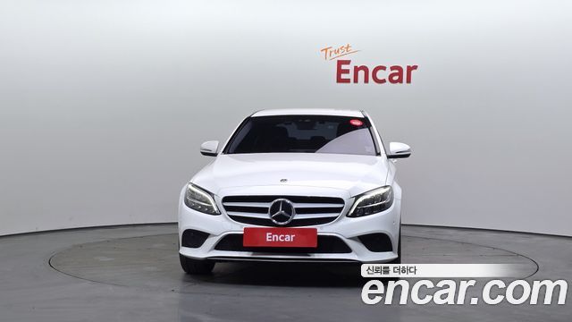 Mercedes-Benz C-Class 2019 — photo 3