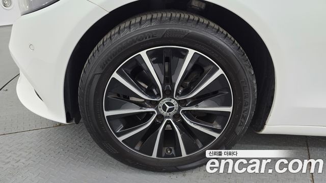 Mercedes-Benz C-Class 2019 — photo 5