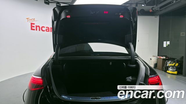 Mercedes-Benz S-Class 2022 — photo 20