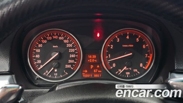 BMW 3-Series 2009 — photo 8