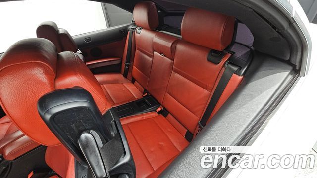 BMW 3-Series 2009 — photo 11