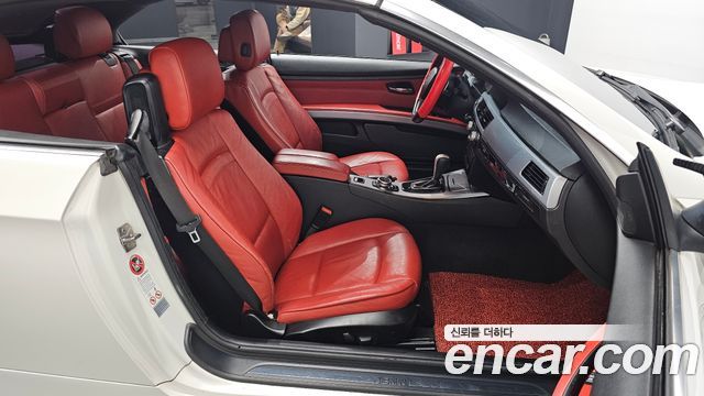 BMW 3-Series 2009 — photo 12