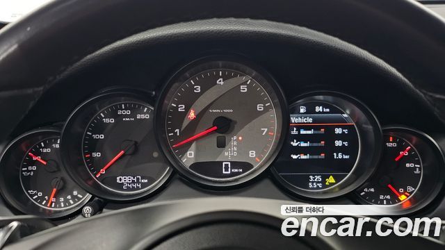 Porsche Cayenne 2012 — photo 8