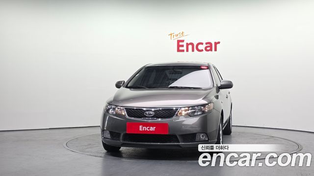 Kia Porte 2013 — photo 3