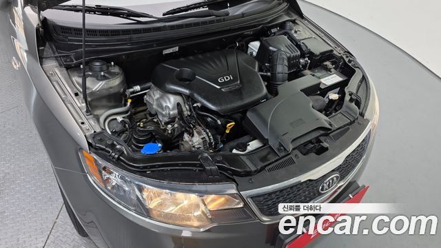 Kia Porte 2013 — photo 6