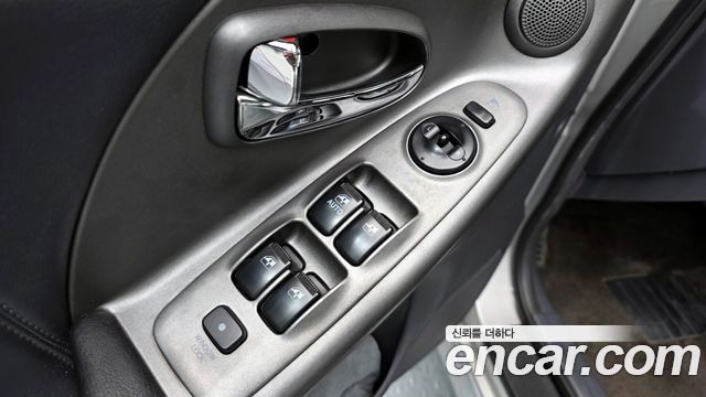 Hyundai AVANTE 2002 — photo 11