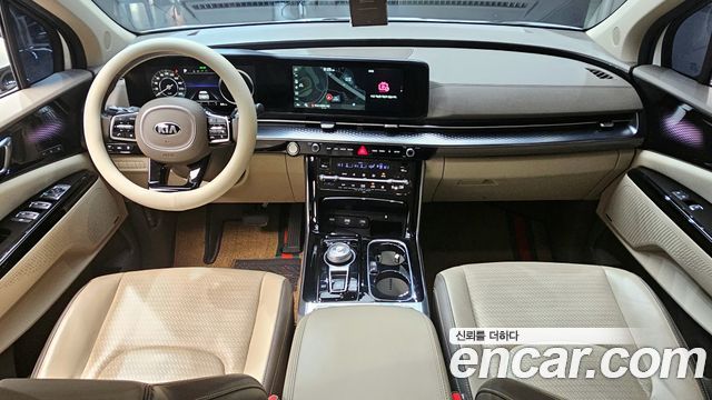 Kia Canival 2021 — photo 7